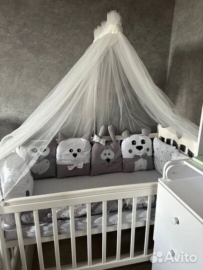 Балдахин и держатель для балдахина