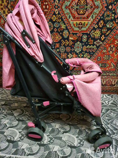 Коляска, стульчик для кормления бу