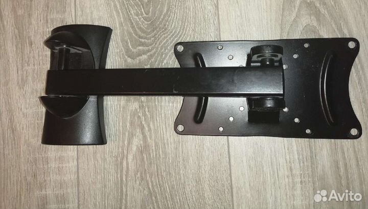 Кронштейн для телевизора