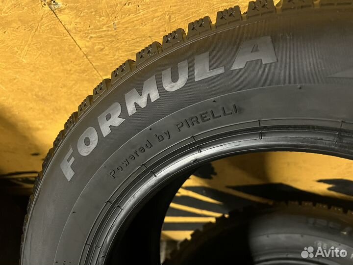 Pirelli Formula Ice 195/65 R15