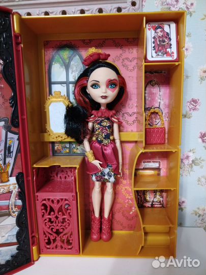Кукла Ever After High Лиззи