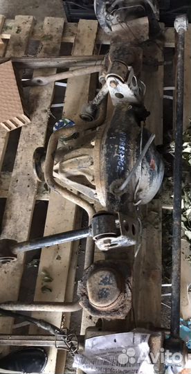 Тяга панара Nissan Terrano 1(WD21)