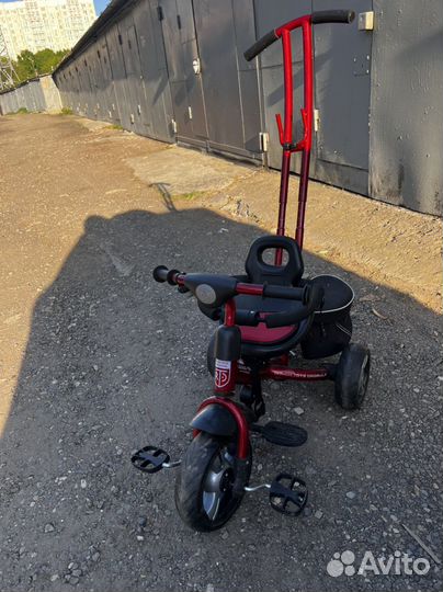 Детский трехколесный велосипед
