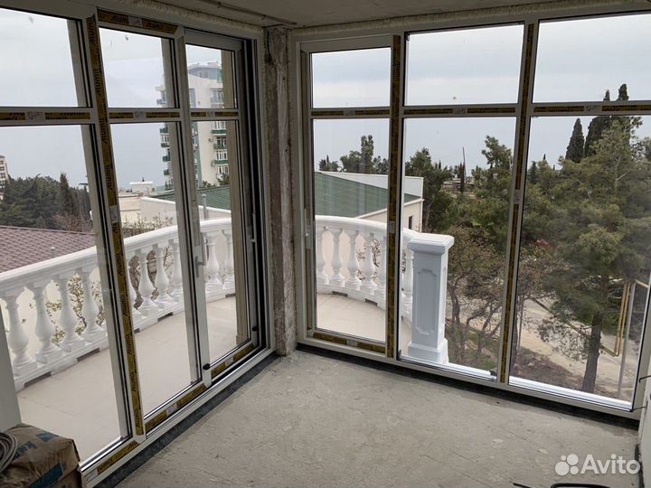 Алюминиевые двери раздвижные и окна