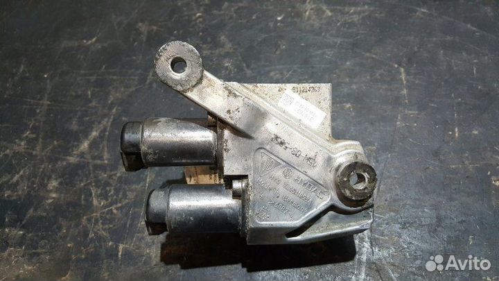 Блок клапанов стабилизатора Porsche Cayenne 957