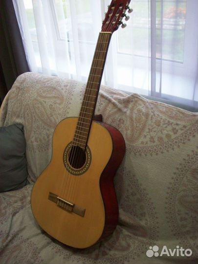 Классическая гитара Framus Idial