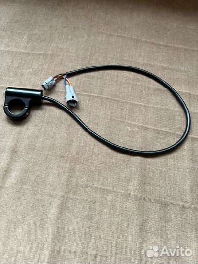 Светодиодный выключатель света на руль