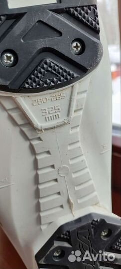 Горные лыжи палки ботинки комплект