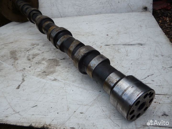 Распредвал D2866 MAN TGA