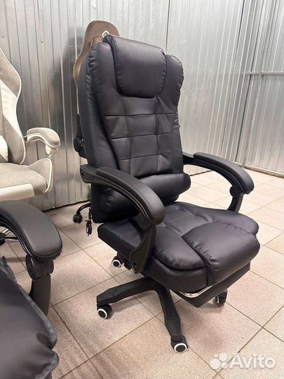 Офисное кресло с массажем