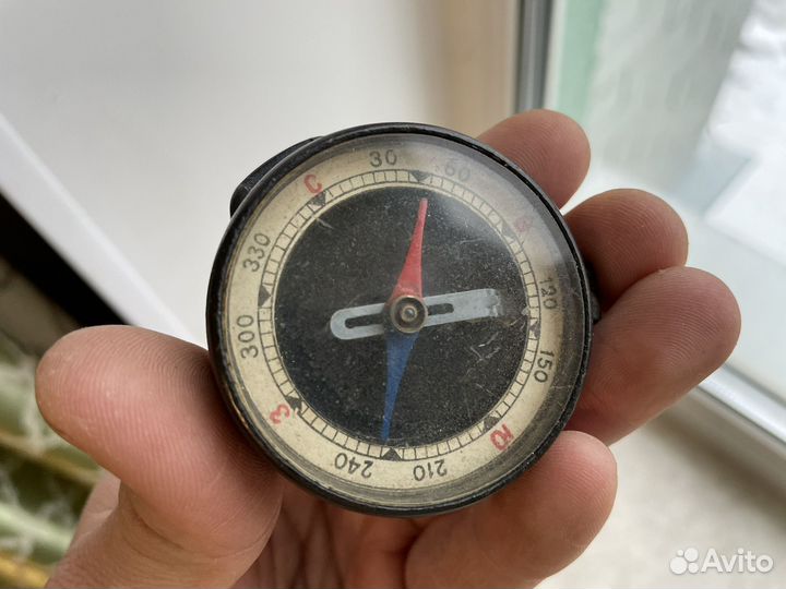 Компас винтажный рабочий