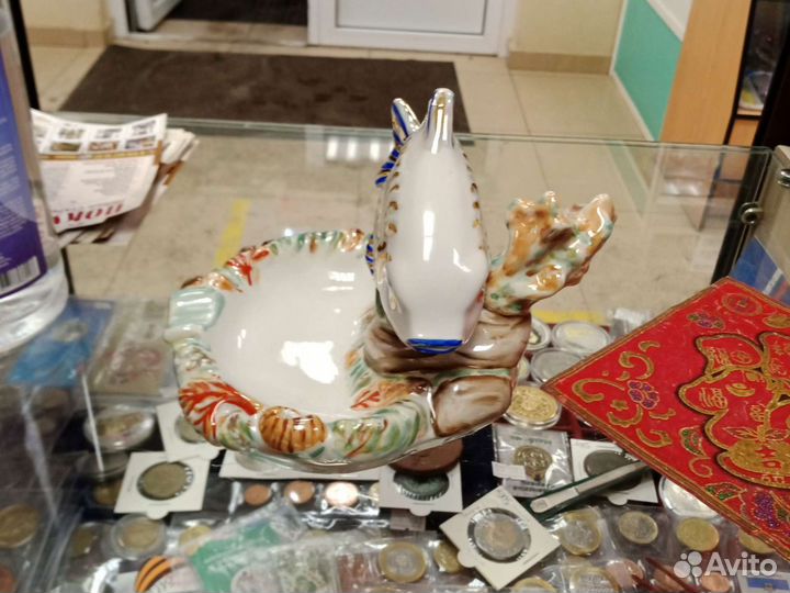 Фарфоровая Статуэтка Пепельница Карп Дулево