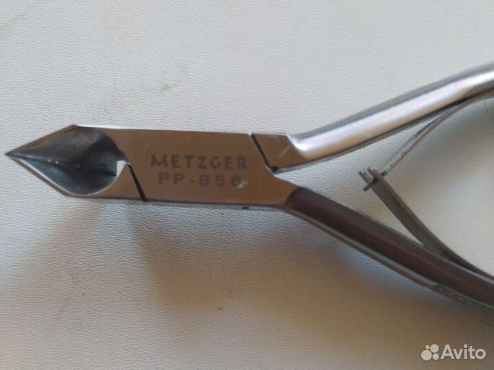 Кусачки для маникюра