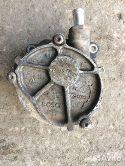 Насос вакуумный Кайен Каен Таурег 2 Туарег NF