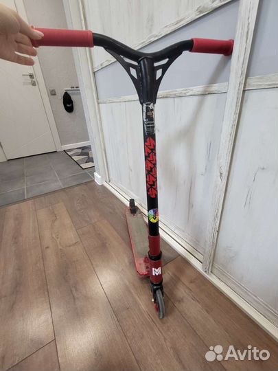 Трюковой самокат