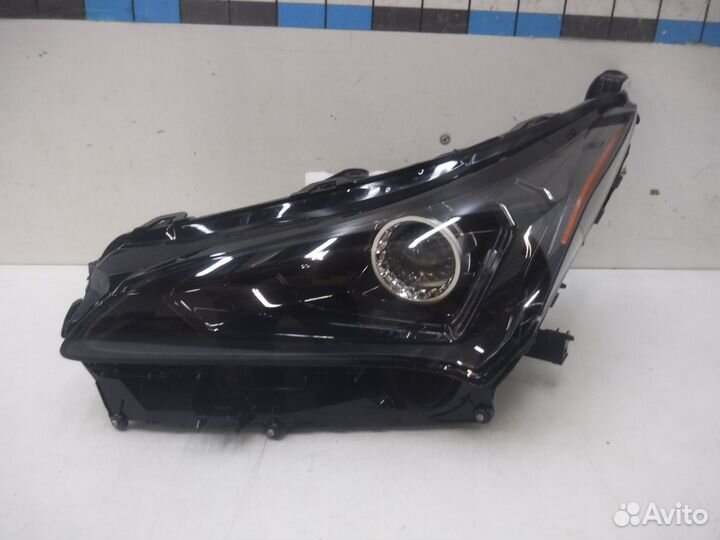 Фара левая Lexus NX200/NX200t/NX300/NX300h