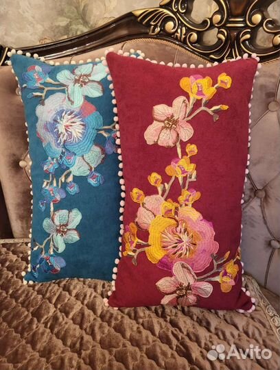 Декоративные подушки 2 новые Орхидея