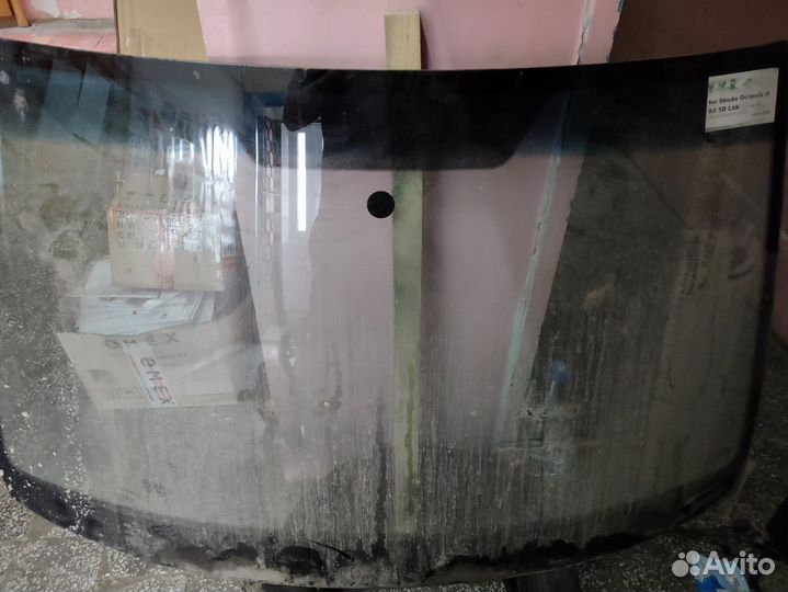 Стекло лобовое scoda octavia 2004