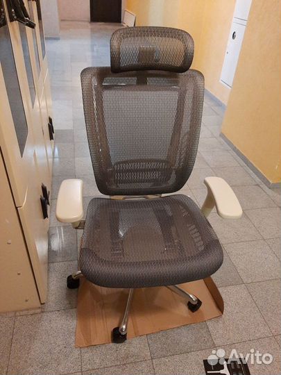 Эргономичное офисное кресло Expert Spring