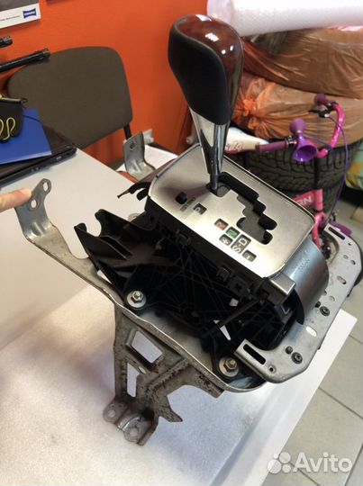 Кулиса АКПП с кронштейном Тойота Хайлендер 2