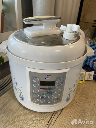 Мультиварка arc на запчасти