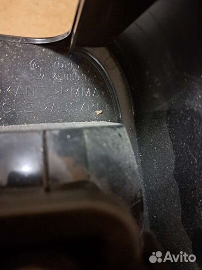 Фонарь правый citroen berlingo peugeot partner