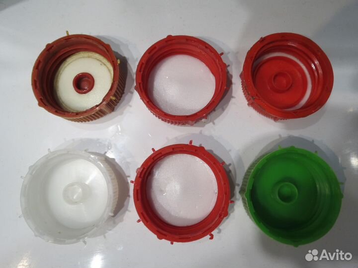 Крышка для канистры