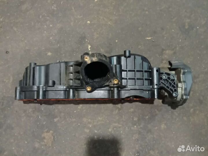 Впускной коллектор Ауди а6 с6 2TDI