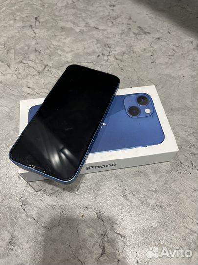 Телефон iPhone 13 mini
