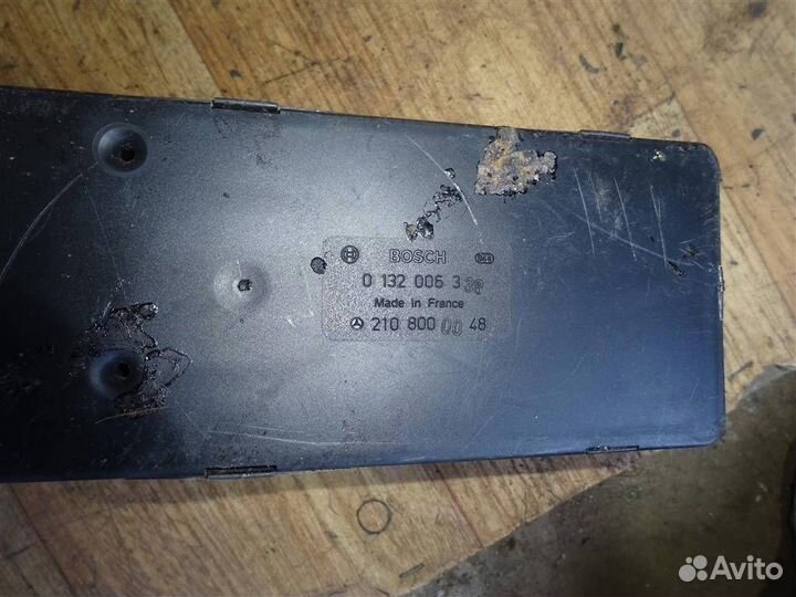 Вакуумное устройство системы центрального замка M