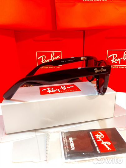 Солнцезащитные очки ray ban