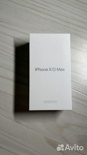 iPhone Xs Max, 64 ГБ