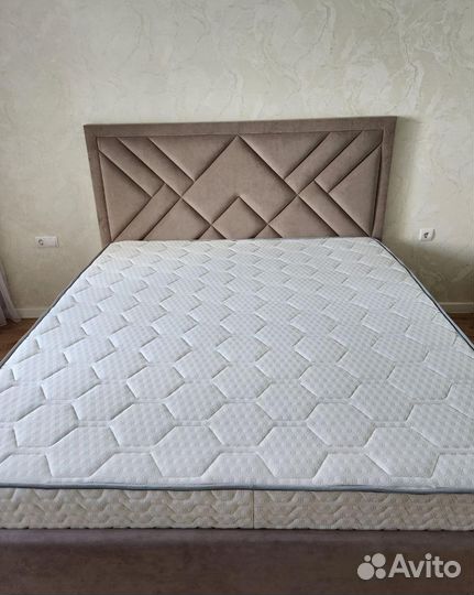 Кровать 180х200