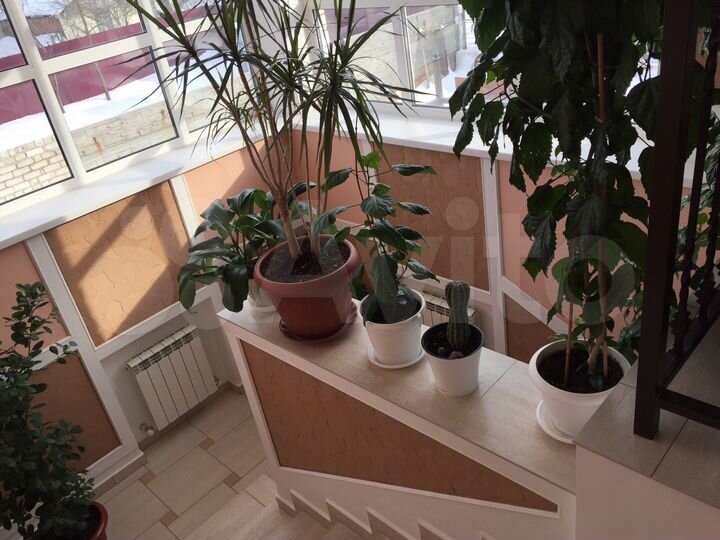 Дом 280 м² на участке 6 сот.