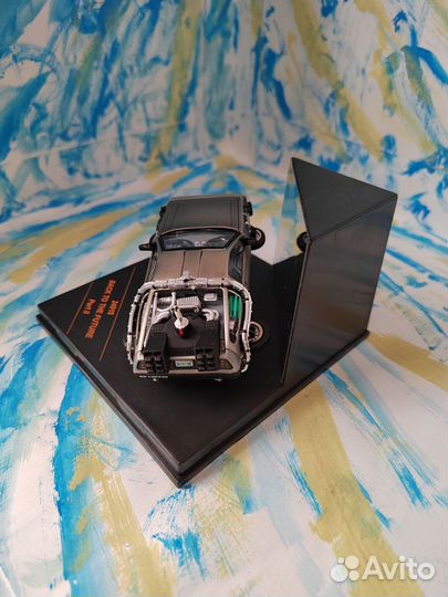 Модель авто Delorean DMC-12 vitesse 1/43