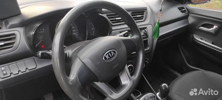 Kia Rio 1.4 МТ, 2011, 311 000 км
