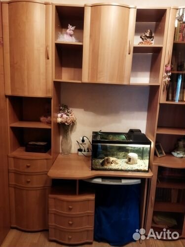 Детская стенка со столом и шкафом