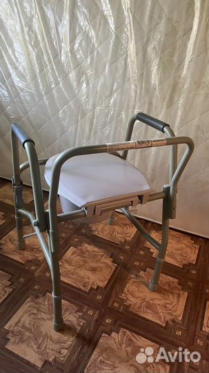 Кресло туалет для инвалидов