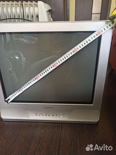 Телевизор samsung