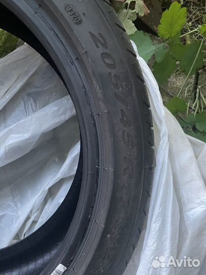 Pirelli P Zero 205/45 R17