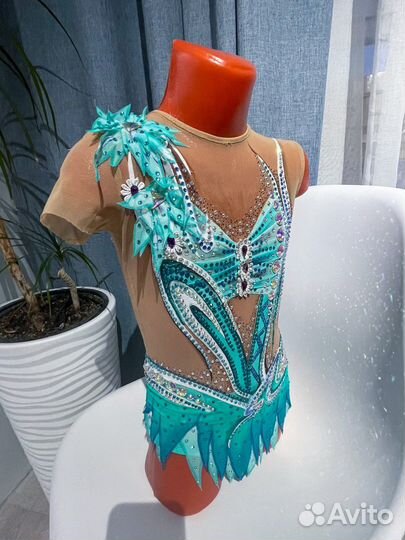 Купальник для художественной гимнастике