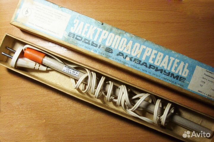 Электроподогреватель воды в аквариуме