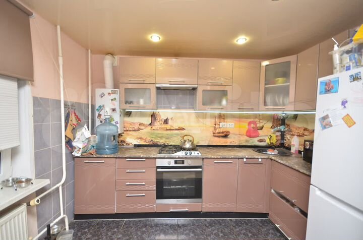 3-к. квартира, 58,1 м², 1/5 эт.