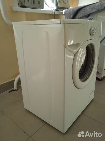 Стиральная машина Candy под раковину