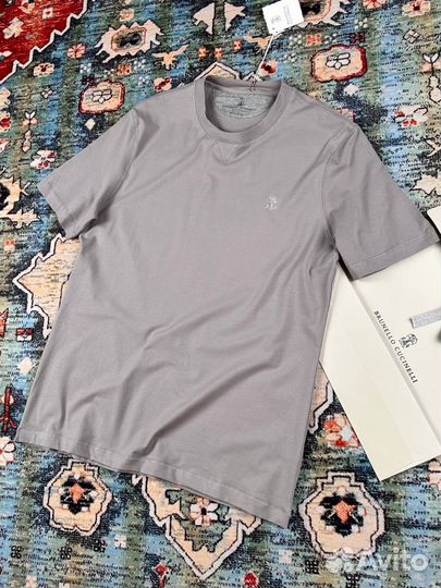 Brunello cucinelli футболка