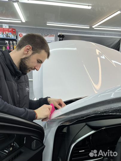 Бронирование автомобили пленкой