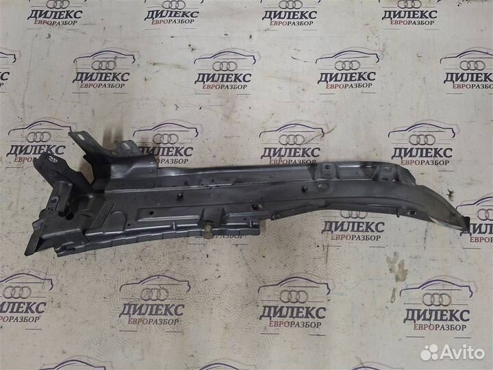 Усилитель крыла Audi Q7 2005