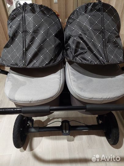 Коляска для двойни/ погодок
