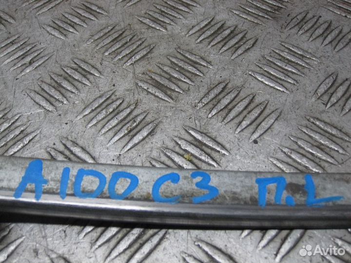 Стеклоподъемник передний левый Audi 100 C3 1982-91