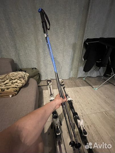 Горные лыжи и палки